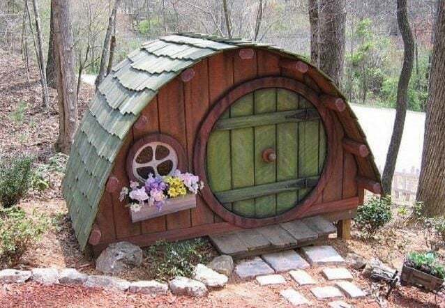 hobbit house for dogs